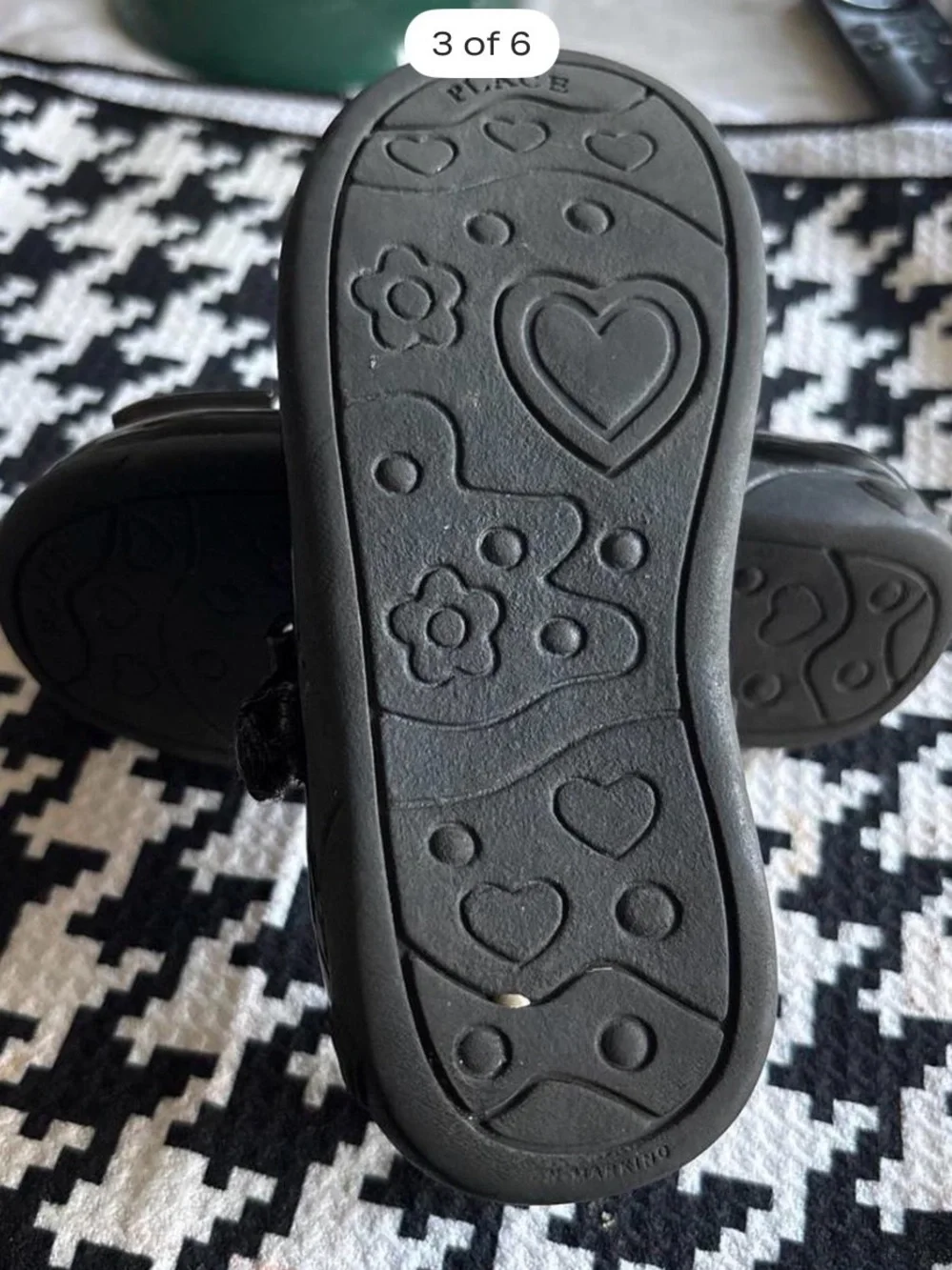 Place Black Patent Mary Jane Shoes with Front Bow